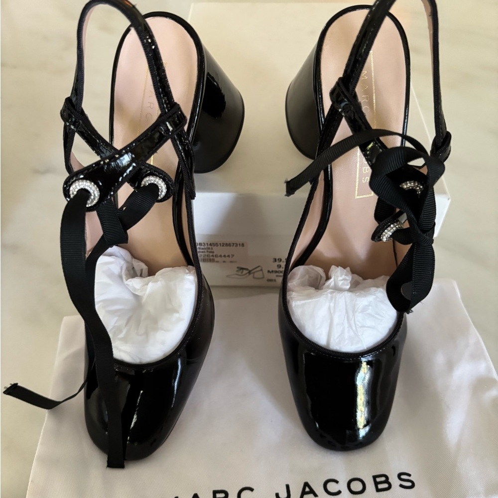Marc Jacobs Black Patent Leather Heels with Heart Detail